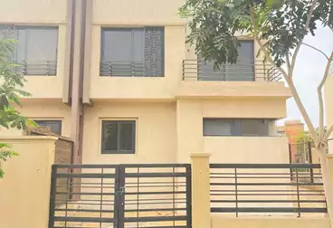 Twin House For sale - 4 rooms