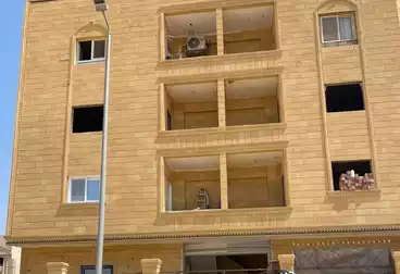 Apartments For sale - 3 rooms - floor 2
