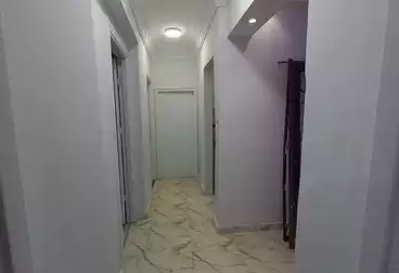 Apartments For sale - 3 rooms - floor 1