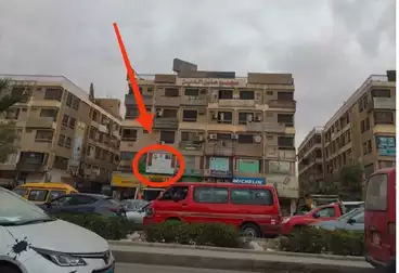 محلات للبيع - بالدور 1