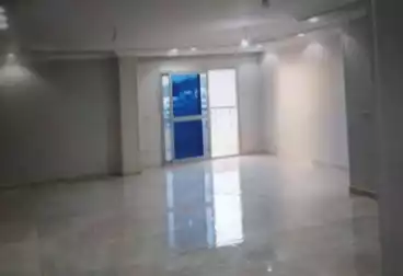 Apartments For rent - 3 rooms - floor 4