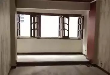 Apartments For sale - 2 rooms - floor 3