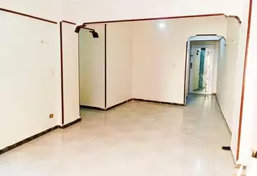 Apartments For sale - 2 rooms - floor 1