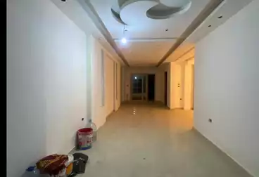 Apartments For sale - 3 rooms - floor 8
