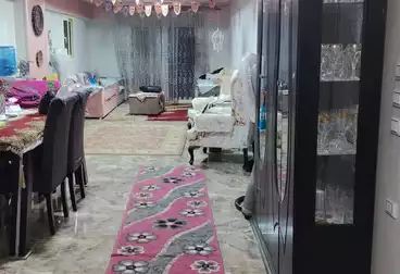 Apartments For sale - 3 rooms - floor 9