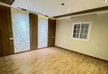 Apartments For sale - 3 rooms - floor 1