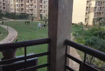 Apartments For sale - 3 rooms - floor 2