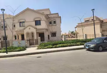 Villas For sale - 4 rooms