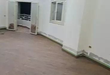 Apartments For sale - 4 rooms - floor 3