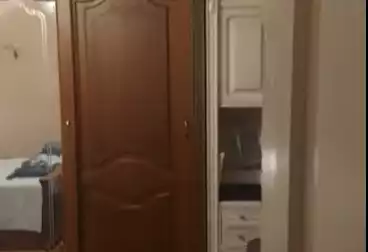 Furnished Apartment For sale - 3 rooms - floor 3