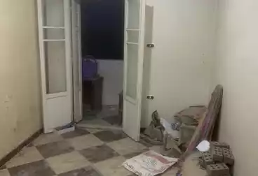 Apartments For sale - 3 rooms - floor 8