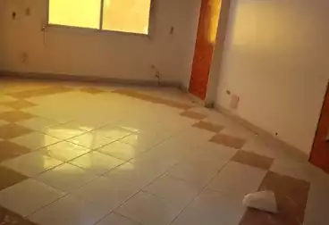 Apartments For rent - 3 rooms - floor 8