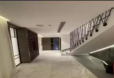 Villas For sale - 5 rooms