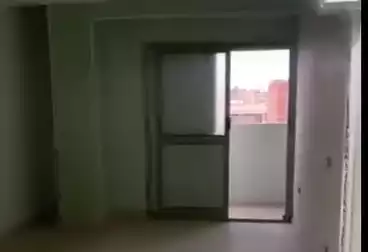 Apartments For rent - 2 rooms - floor 11