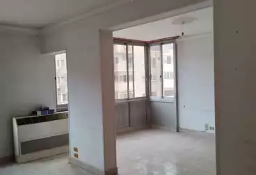 Apartments For rent - 2 rooms - floor 9
