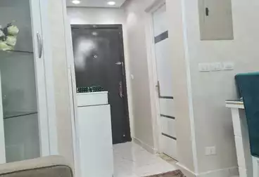 Furnished Apartment For rent - 3 rooms - floor 5