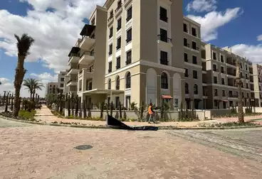 Apartment with Garden For sale - 3 rooms - floor 0