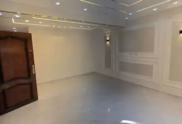 Apartments For sale - 3 rooms - floor 4