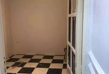 undefined undefined - 2 rooms - floor 1