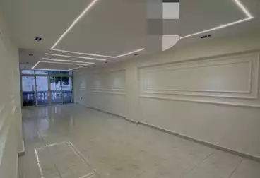 Apartments For sale - 3 rooms - floor 1