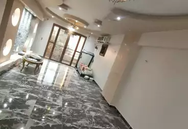 undefined undefined - 2 rooms - floor 3