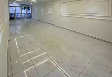 Apartments For sale - 3 rooms - floor 1
