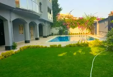 Separate Villa For sale - 8 rooms