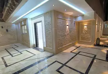 Apartment with Garden For sale - 3 rooms - floor 0
