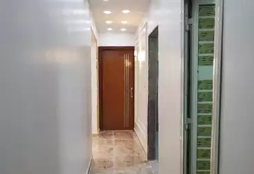 Apartments For sale - 3 rooms - floor 11