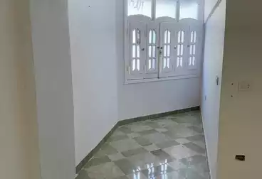 Apartments For sale - 2 rooms - floor 5