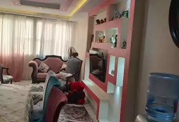 Apartments For sale - 3 rooms - floor 8