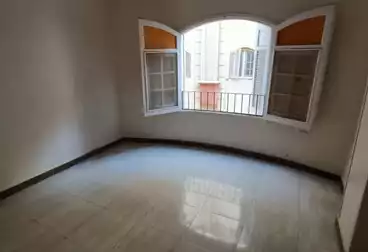 Apartments For sale - 3 rooms - floor 7