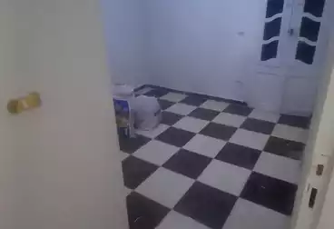 Apartments For sale - 2 rooms - floor 4