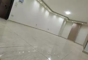 Apartments For sale - 2 rooms - floor 8