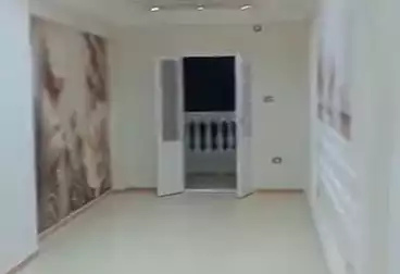 Apartments For sale - 3 rooms - floor 3