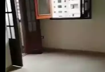 Apartments For sale - 3 rooms - floor 8