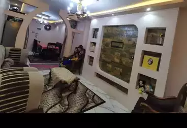 Apartments For sale - 3 rooms - floor 8