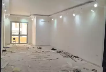 Apartments For sale - 3 rooms - floor 2