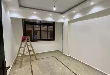 Apartments For sale - 2 rooms - floor 5