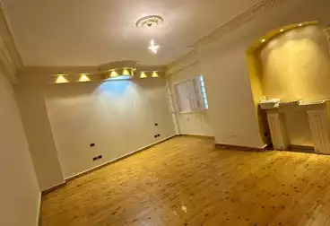 Apartments For sale - 3 rooms - floor 4