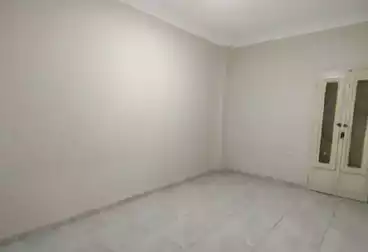 Apartments For sale - 2 rooms - floor 1