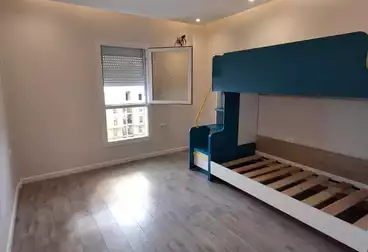 Apartments For rent - 3 rooms - floor 5