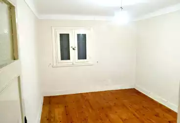 Apartments For sale - 3 rooms - floor 1