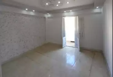 Apartments For sale - 2 rooms - floor 6