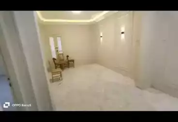 Apartments For sale - 2 rooms - floor 1