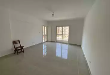 Apartments For sale - 2 rooms - floor 1