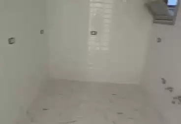 Apartments For sale - 3 rooms - floor 5