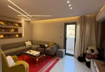 Apartments For sale - 2 rooms - floor 5