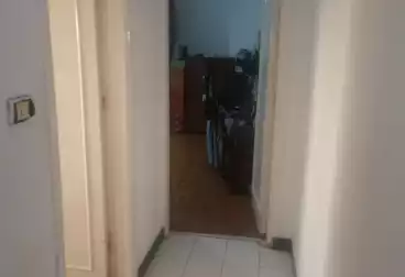 Furnished Apartment For sale - 3 rooms - floor 15