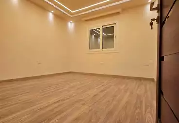 Apartments For sale - 3 rooms - floor 5